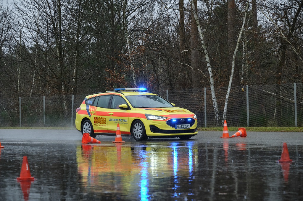 20241207_Fahrsicherheitstraining-3-0807.jpg